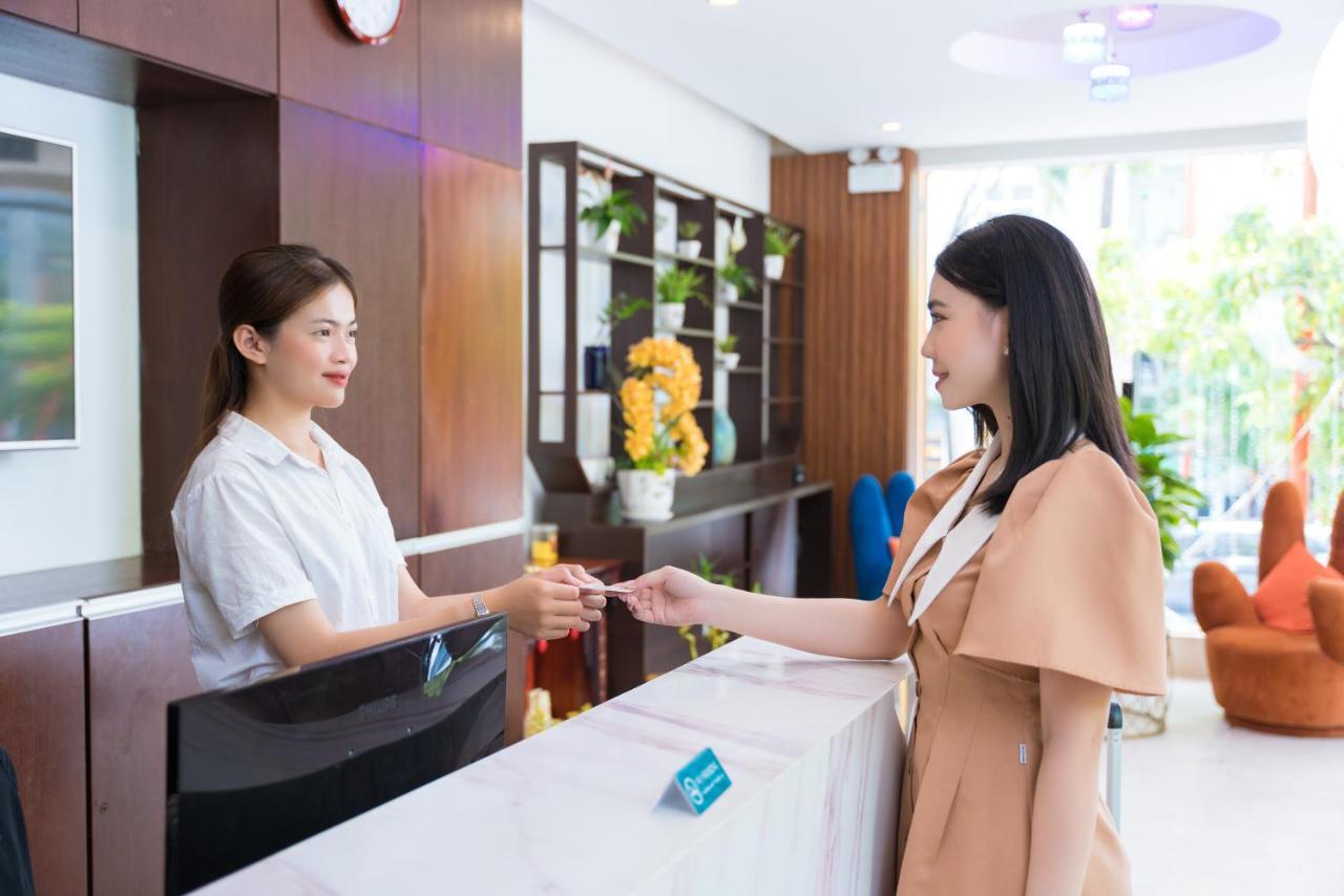Dubai Hotel ダナン市 エクステリア 写真